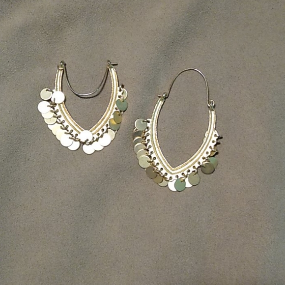 earrings - Picture 2 of 2